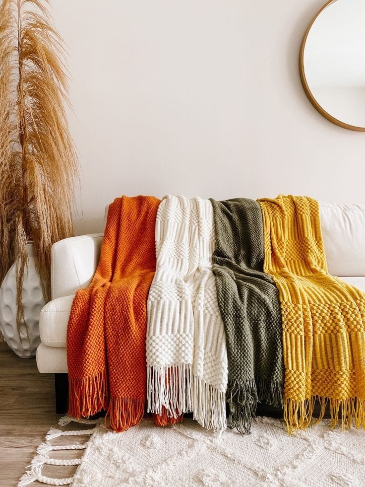 Knitted throws